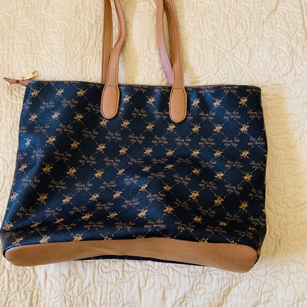 Handbag - Picture 3 of 3